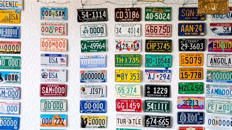 Florida license plate options - Florida offers three standard license plate options including the county name plate, “Sunshine State” plate, and the “In God We Trust” plate. In Florida, all license plates are required to be replaced every 10 years and will be done so at no additional fee. Specialty plates: In addition to the yearly registration renewal fee, an ...